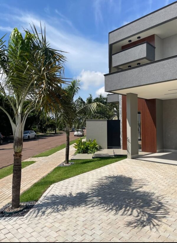 Casa em condomínio - REF 008